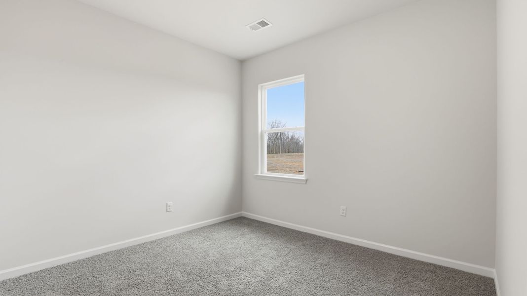 Spacious, unfurnished interior of a new home in Palmetto Valley, Anderson (Image 14).