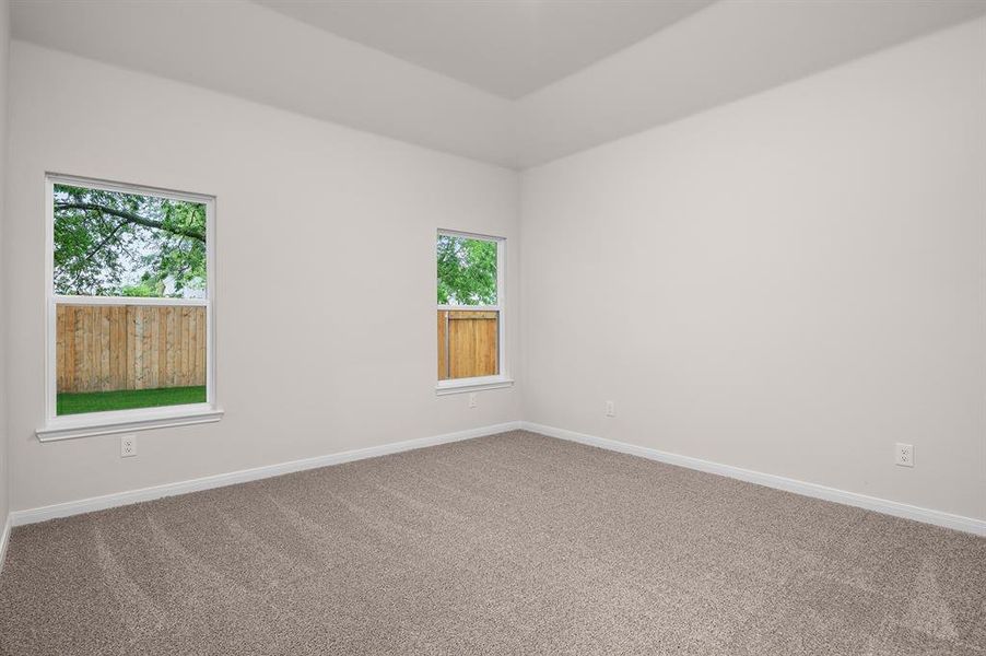 Spacious, unfurnished interior of a new home in Creekside Estates, Terrell (Image 5).
