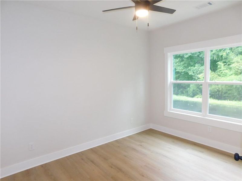 Spacious, unfurnished interior of a new home in , Dahlonega (Image 13).