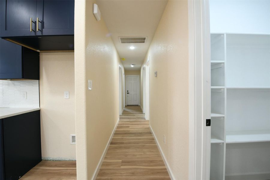 Spacious, unfurnished interior of a new home in , Conroe (Image 15). Spacious, unfurnished interior of a new home in , Conroe (Image 15).