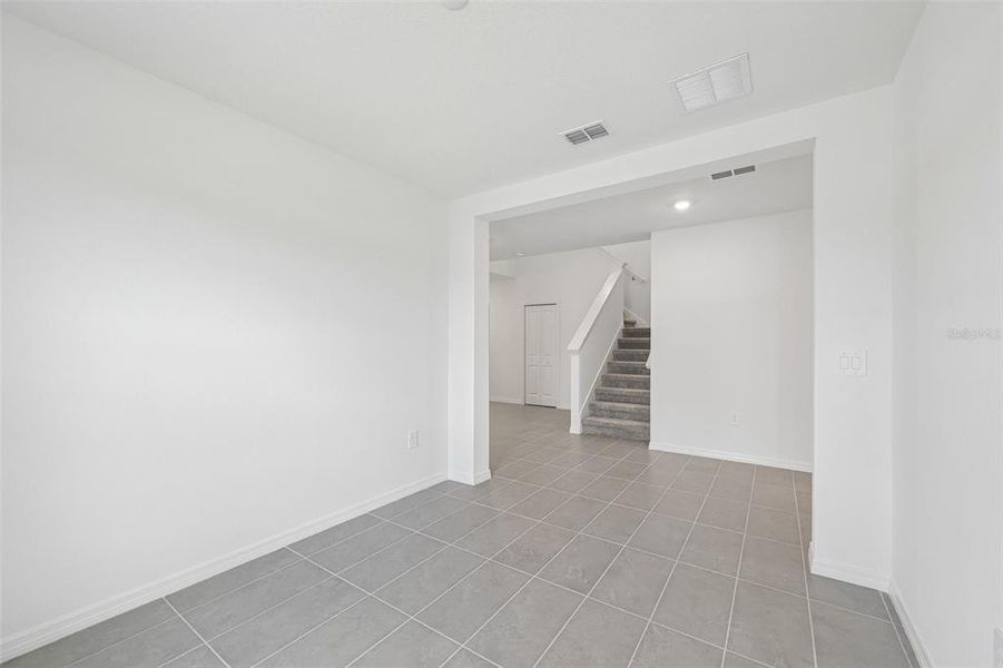 Spacious, unfurnished interior of a new home in Southpointe, Palmetto (Image 20).