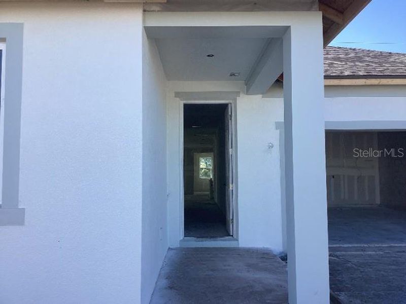 Exterior details and patio area of a home in Sunbrooke, St. Cloud (Image 6). Exterior details and patio area of a home in Sunbrooke, St. Cloud (Image 6).