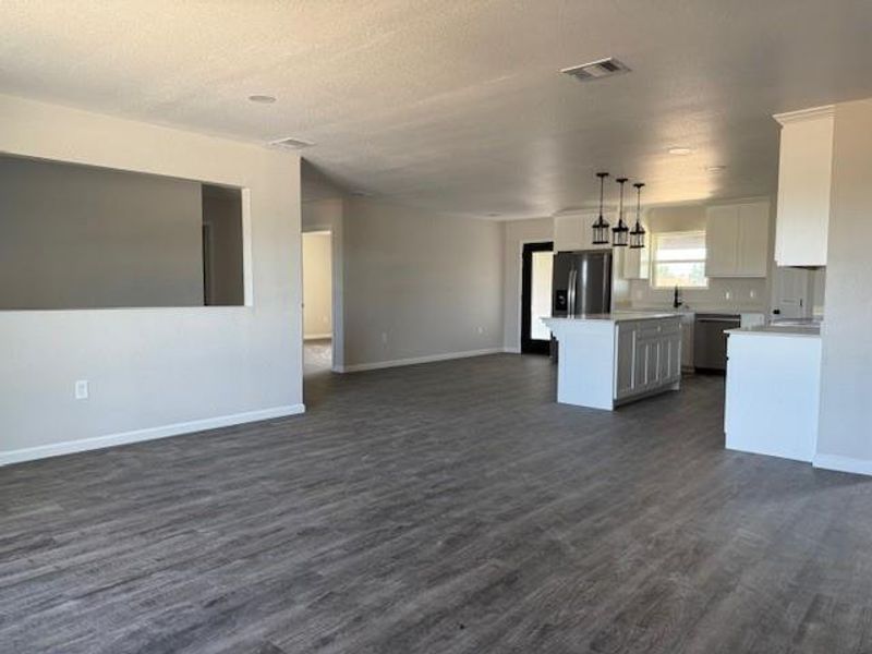 Spacious, unfurnished interior of a new home in , Honey Grove (Image 11).