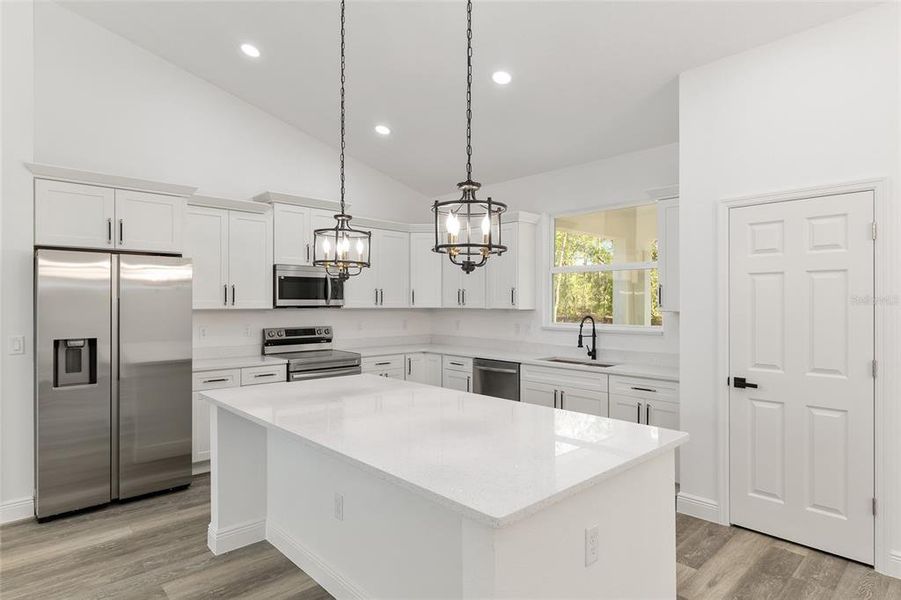 Furnished interior view inside a new home in , Dunnellon (Image 11).