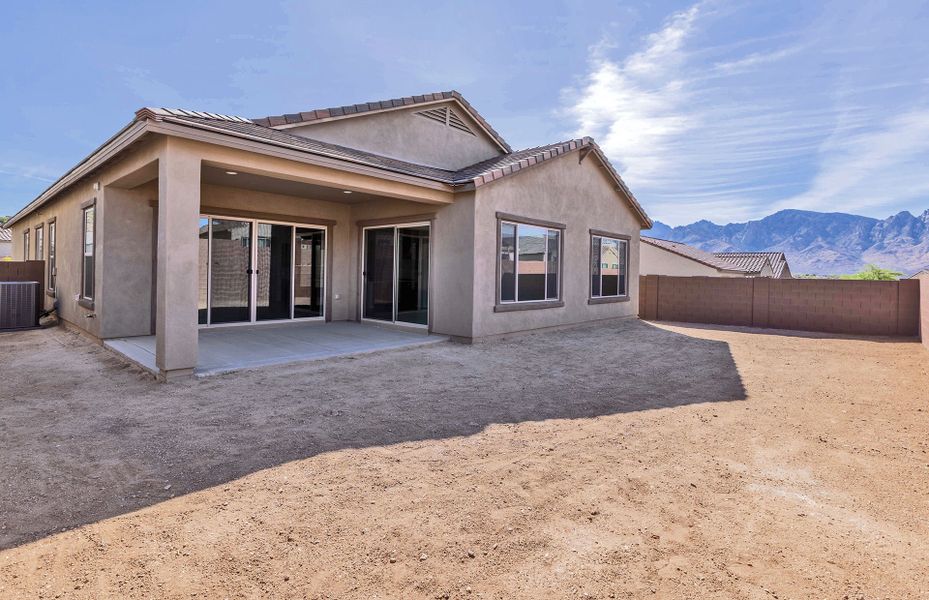 Exterior details and patio area of a home in Vistoso Canyon Estates, Oro Valley (Image 20).