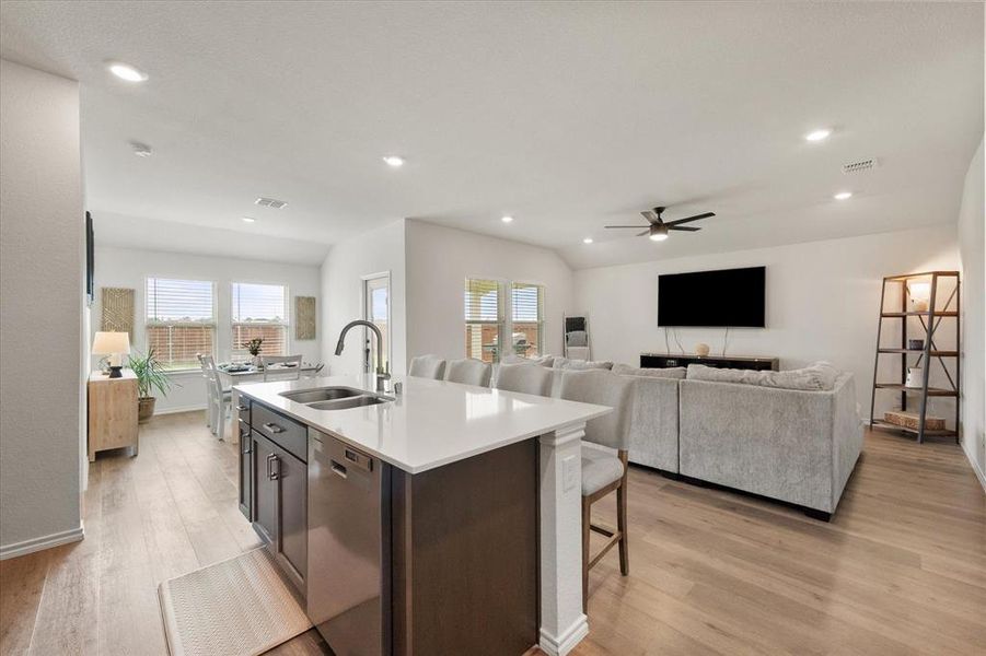 Furnished interior view inside a new home in Corsicana Commons, Corsicana (Image 27).