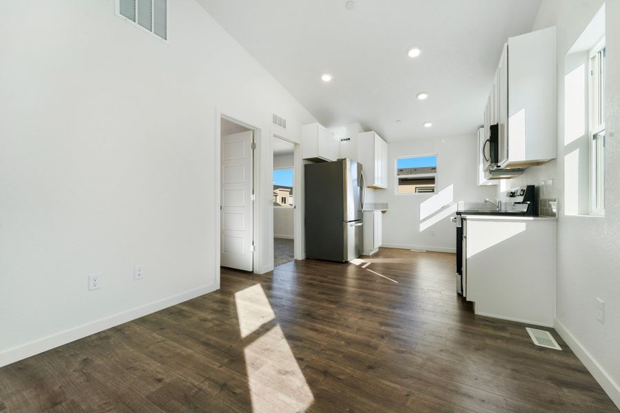 3820 Pinnacles Ct - Living Space 3820 Pinnacles Ct - Living Space