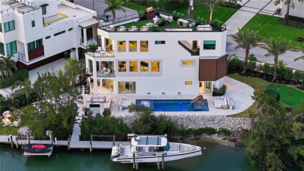 Image 30 of a home in .