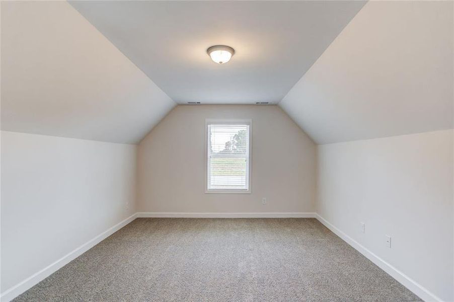 Spacious, unfurnished interior of a new home in , Lula (Image 16).