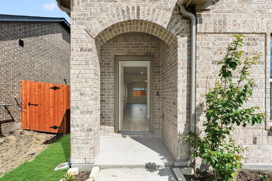 Front exterior of a new home in Heartland Elements, Heartland, TX, highlighting curb appeal (Image 1). Front exterior of a new home in Heartland Elements, Heartland, TX, highlighting curb appeal (Image 1).