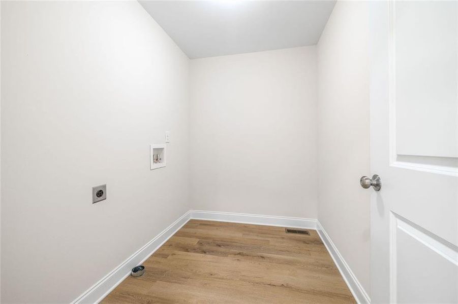 Spacious, unfurnished interior of a new home in , Mount Airy (Image 23).