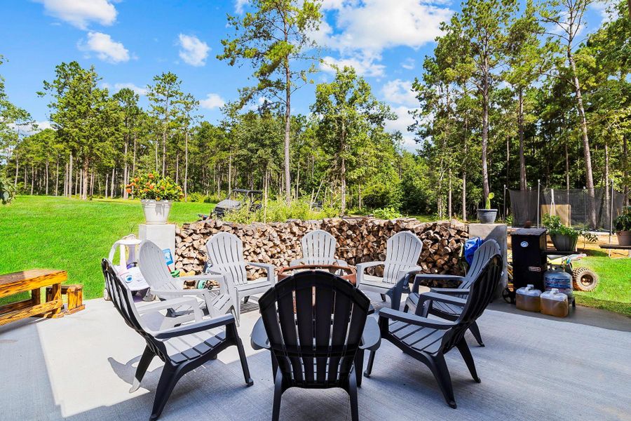 Community amenities in , Livingston (Image 24).