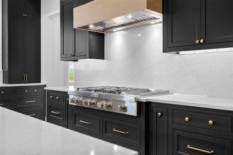 Furnished interior view inside a new home in , Waxahachie (Image 13).