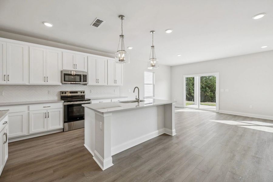 Furnished interior view inside a new home in Ascent at Arbor Ridge, La Vergne (Image 7). Furnished interior view inside a new home in Ascent at Arbor Ridge, La Vergne (Image 7).