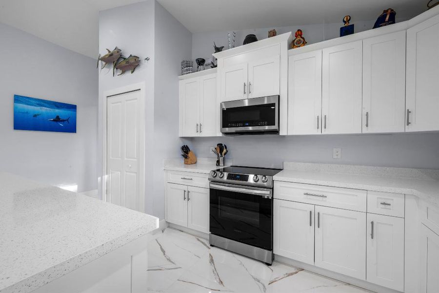 MK4583SWBradburyStreet-9 MK4583SWBradburyStreet-9