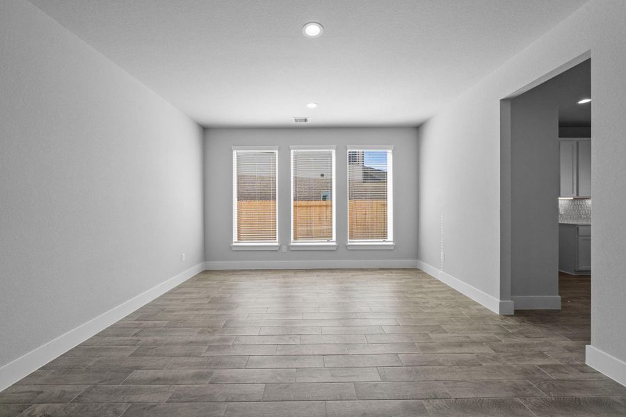 Spacious, unfurnished interior of a new home in Beacon Hill, Waller (Image 18).