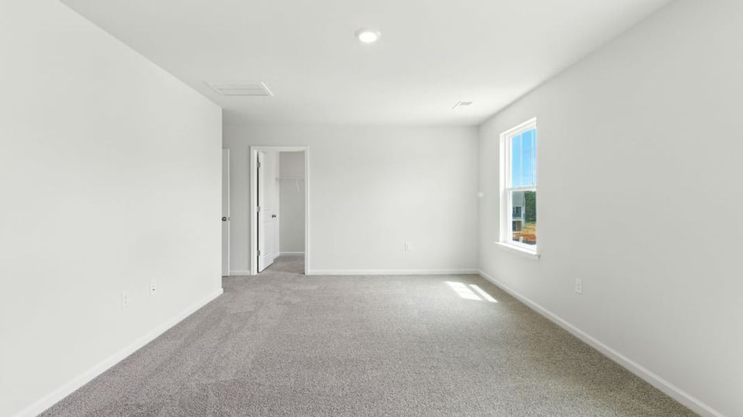 Spacious, unfurnished interior of a new home in Durbin Meadows, Fountain Inn (Image 28). Spacious, unfurnished interior of a new home in Durbin Meadows, Fountain Inn (Image 28).
