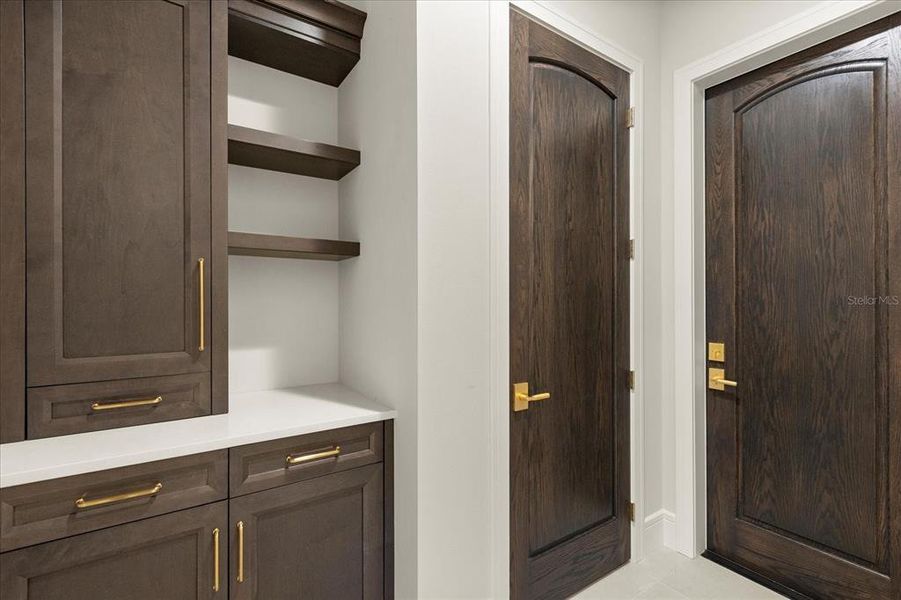 Furnished interior view inside a new home in , Montverde (Image 9).