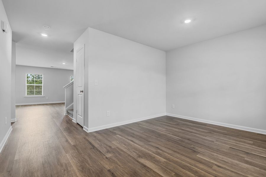 Spacious, unfurnished interior of a new home in Crystal Downs, Sumter (Image 13). Spacious, unfurnished interior of a new home in Crystal Downs, Sumter (Image 13).