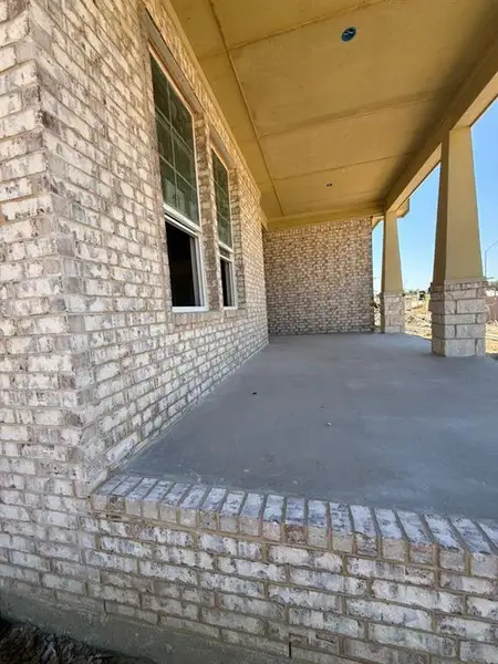 Exterior details and patio area of a home in Westpoint Park, Fort Worth (Image 2). Exterior details and patio area of a home in Westpoint Park, Fort Worth (Image 2).