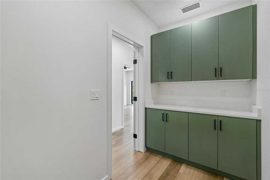 Furnished interior view inside a new home in , Tampa (Image 55).