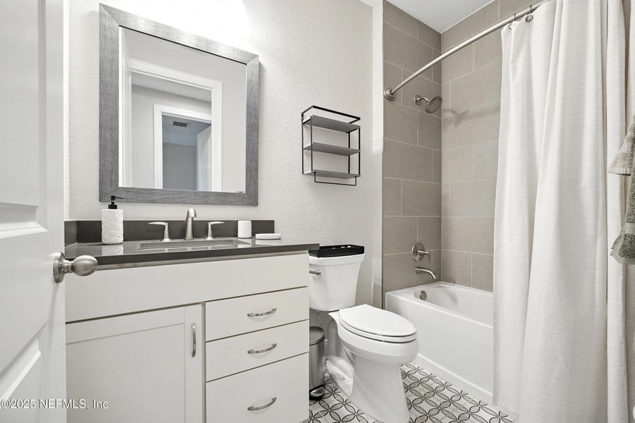 Furnished interior view inside a new home in , Jacksonville (Image 28).