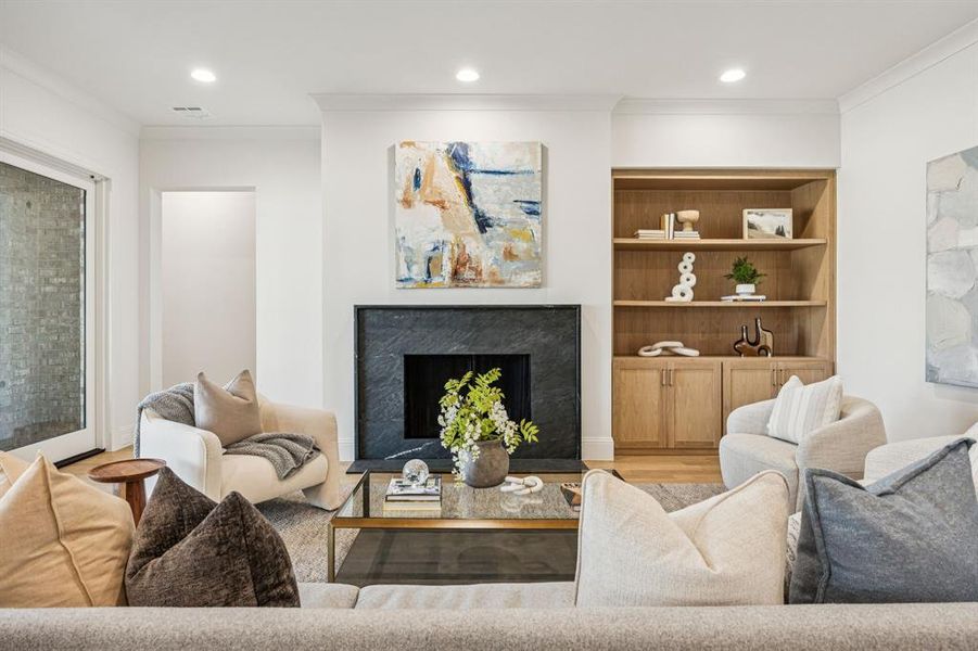 Furnished interior view inside a new home in , Dallas (Image 13).