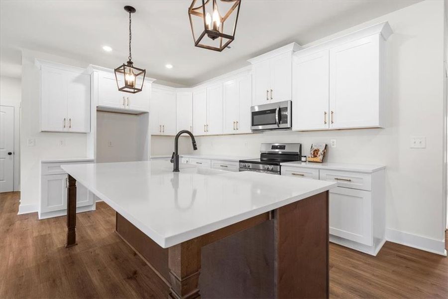 Furnished interior view inside a new home in , Rockmart (Image 9).