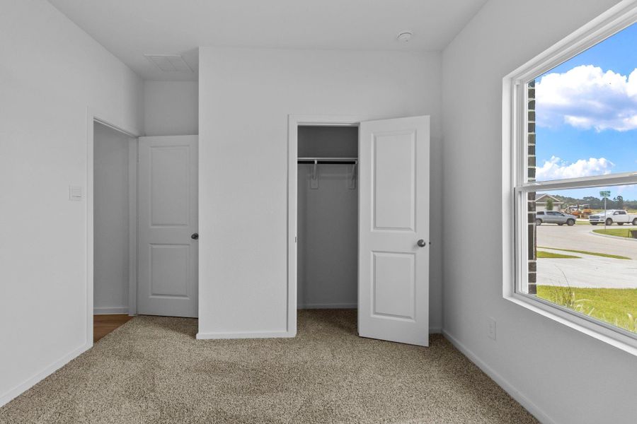 Spacious, unfurnished interior of a new home in Maple Woods, Hockley (Image 21). Spacious, unfurnished interior of a new home in Maple Woods, Hockley (Image 21).