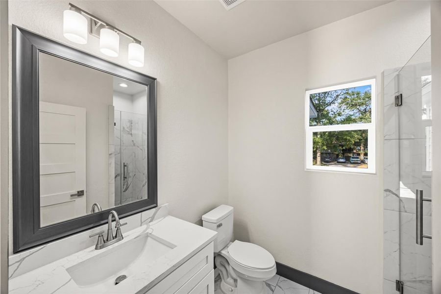 Furnished interior view inside a new home in , Conroe (Image 5).