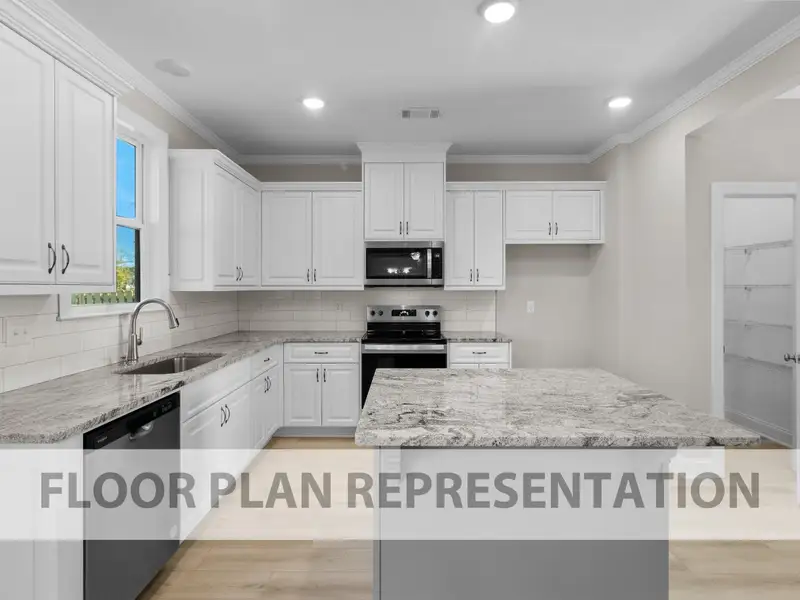 Kitchen with Island | Bradford II Plan by Ivey Homes