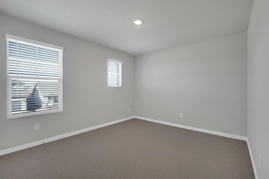 Spacious, unfurnished interior of a new home in Stonehaven, Seagoville (Image 21). Spacious, unfurnished interior of a new home in Stonehaven, Seagoville (Image 21).