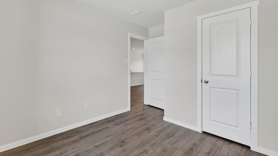 Spacious, unfurnished interior of a new home in Waverly Estates, Josephine (Image 19).