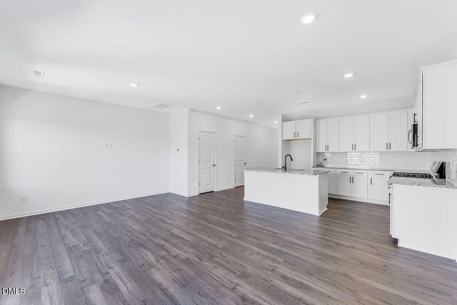 hj-nc-raleigh-magnolia-magnolia-lot-64-d hj-nc-raleigh-magnolia-magnolia-lot-64-d