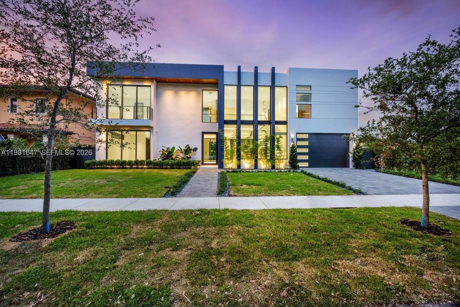 Image 71 of a home in .