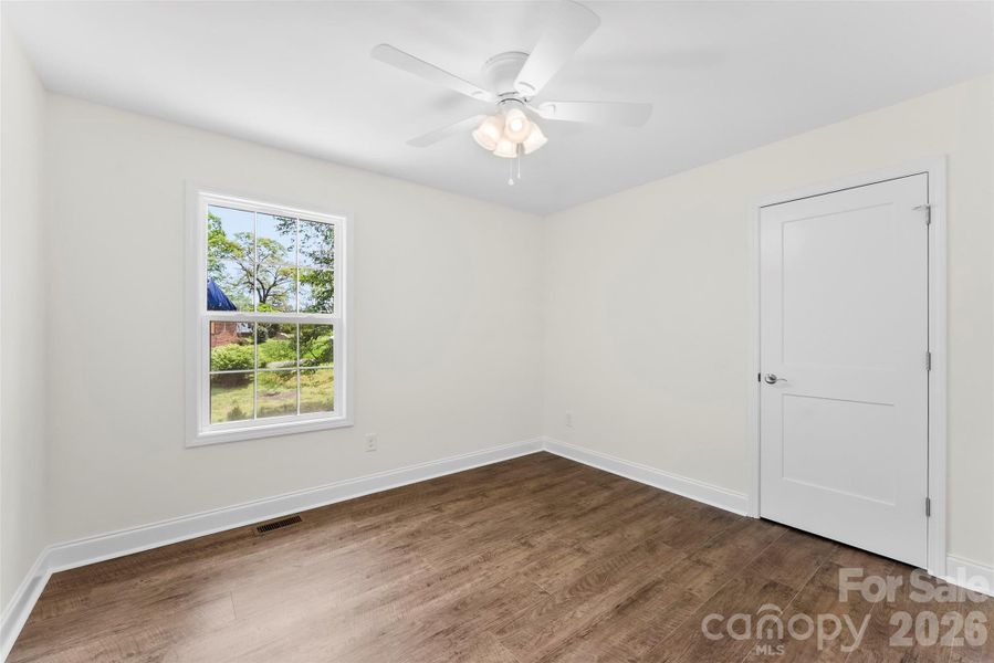 Spacious, unfurnished interior of a new home in , Bessemer City (Image 22).