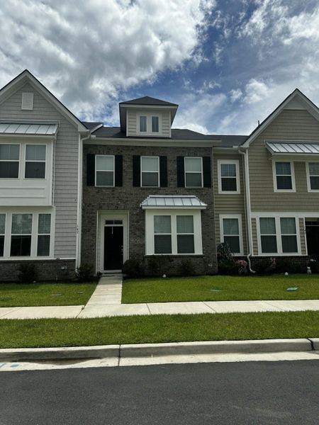 Front exterior of a new home in , Summerville, SC, highlighting curb appeal (Image 22).