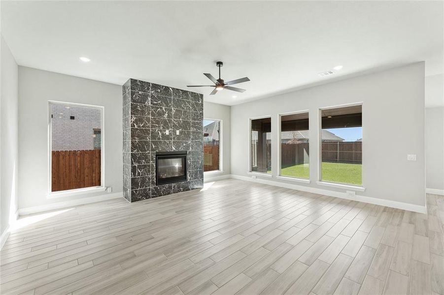 Spacious, unfurnished interior of a new home in The Oaks, Red Oak (Image 24). Spacious, unfurnished interior of a new home in The Oaks, Red Oak (Image 24).