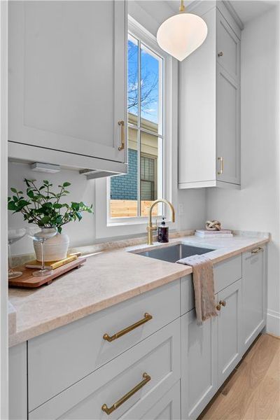 Furnished interior view inside a new home in , Atlanta (Image 6).