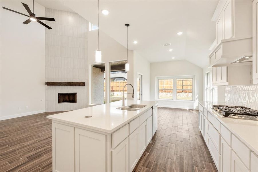 Furnished interior view inside a new home in Hunters Ridge, Crowley (Image 8).