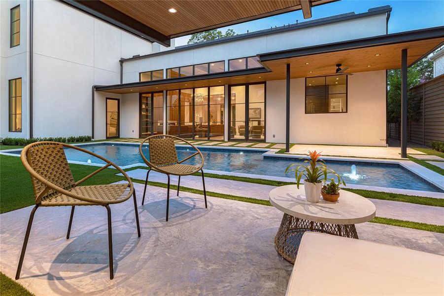 Furnished interior view inside a new home in , Dallas (Image 7). Furnished interior view inside a new home in , Dallas (Image 7).