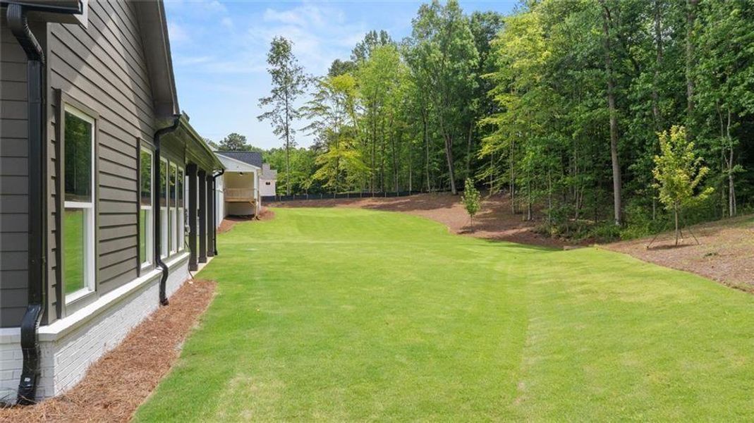 Exterior details and patio area of a home in , Gainesville (Image 26).