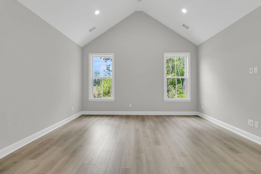 Spacious, unfurnished interior of a new home in Tidewater at Lakes of Cane Bay, Summerville (Image 35). Spacious, unfurnished interior of a new home in Tidewater at Lakes of Cane Bay, Summerville (Image 35).