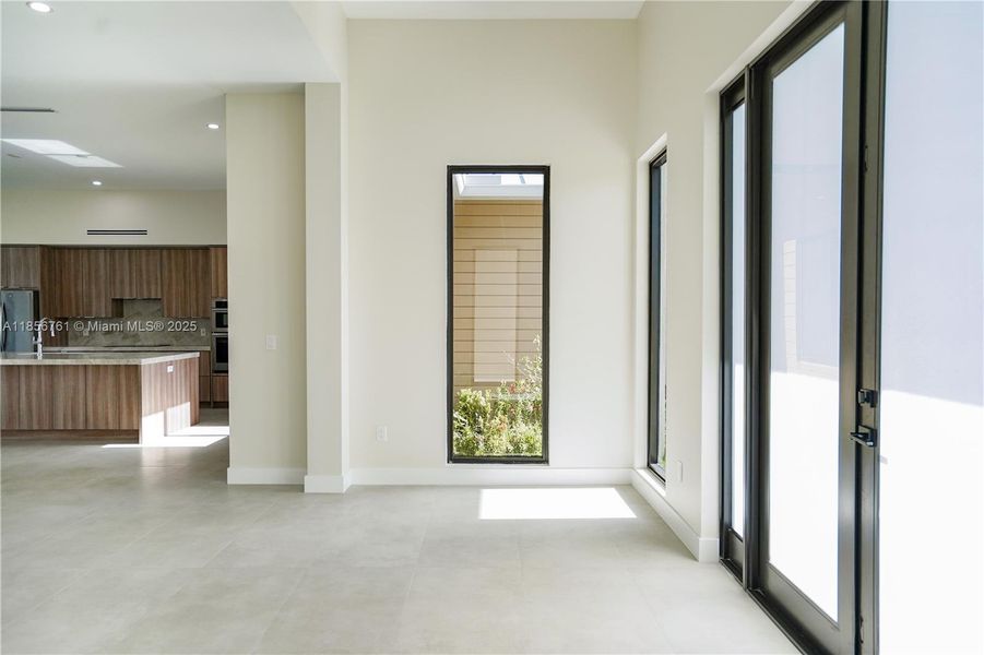 Spacious, unfurnished interior of a new home in , Homestead (Image 65).