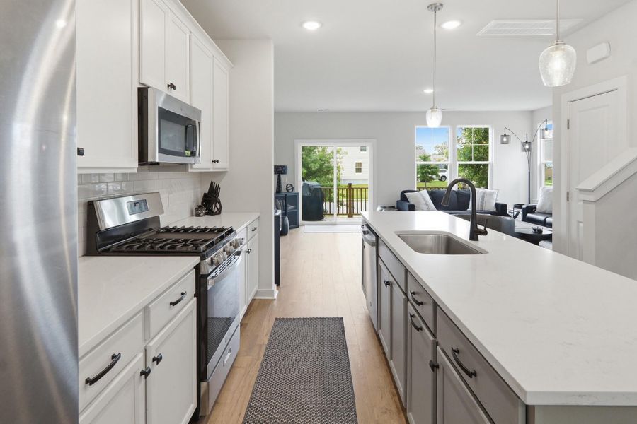 Furnished interior view inside a new home in , Hanahan (Image 37).