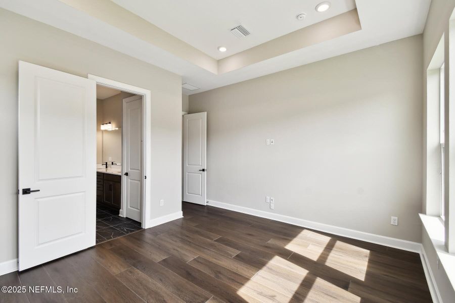 Spacious, unfurnished interior of a new home in Granville at eTown 38', Jacksonville (Image 15).