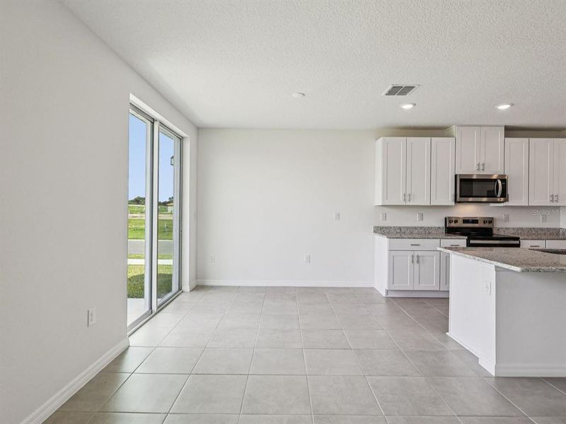 Spacious, unfurnished interior of a new home in The Reserve at Van Oaks, Auburndale (Image 33). Spacious, unfurnished interior of a new home in The Reserve at Van Oaks, Auburndale (Image 33).