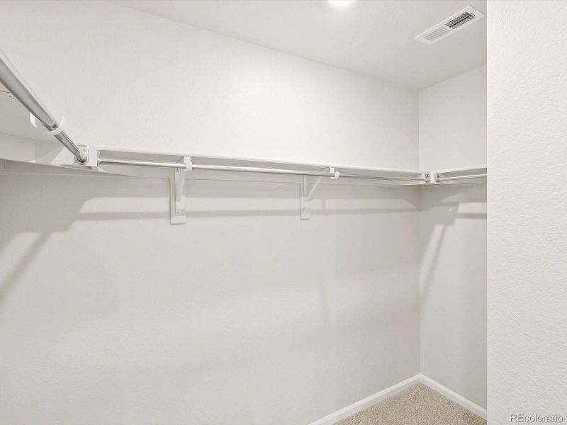 Spacious, unfurnished interior of a new home in Lake Bluff, Greeley (Image 12). Spacious, unfurnished interior of a new home in Lake Bluff, Greeley (Image 12).