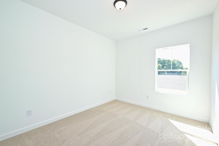 Spacious, unfurnished interior of a new home in , Charlotte (Image 17).