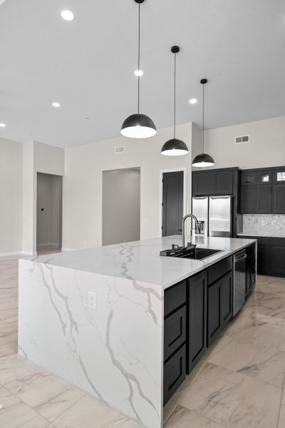 Furnished interior view inside a new home in Verdancia, El Paso (Image 10).